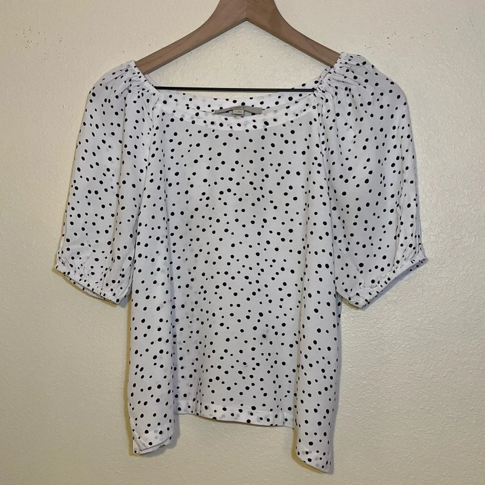 Loft Blouse - Women’s Small White - Black Dot Office